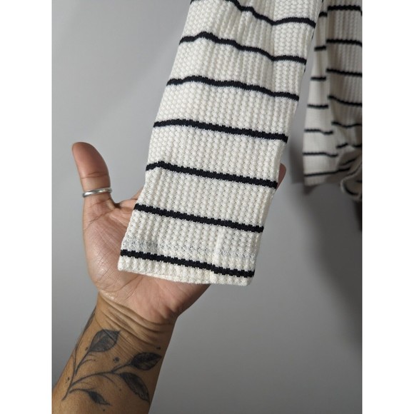 NWT‎ Lumiere Urban Outfitters Stripe Long Sleeve Waffle Knit Top Women Size S - Picture 4 of 6
